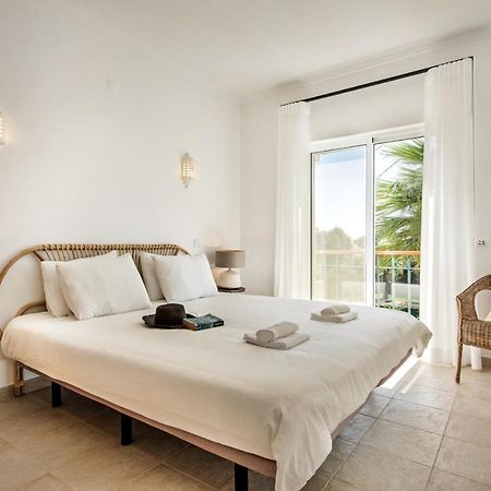 Modern And Spacious Two Bedroom Apartment Καρβοέιρο Εξωτερικό φωτογραφία